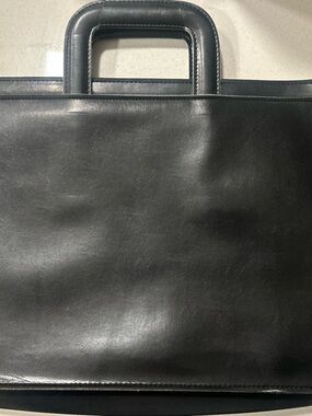 Vintage HAZEL Black Leather Briefcase with retractable handles